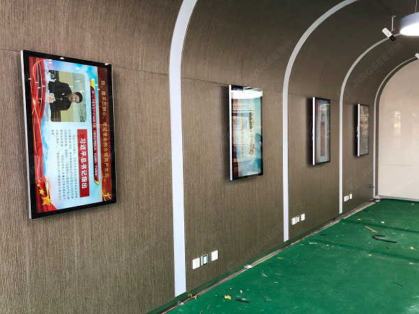 1609840712369961.jpg 广告机2.jpg